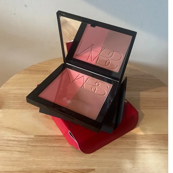 NARS Limited Edition Claudette Cheek Duo blush made in Italy NWT - Picture 4 of 7
